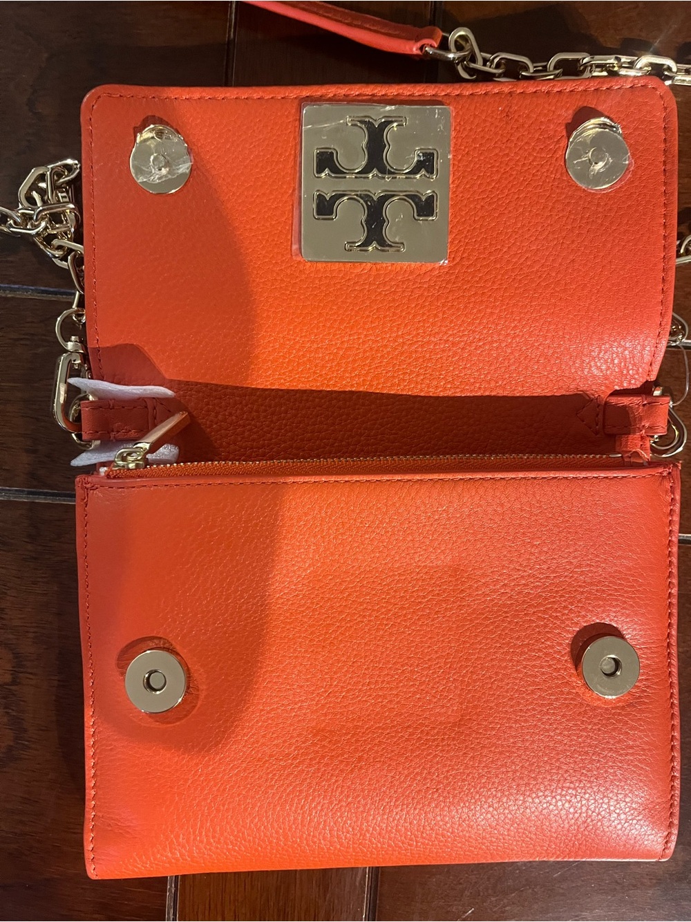 NEW Tory  Burch Britten chain shoulder/wallet/sling bag - Picture 5 of 9